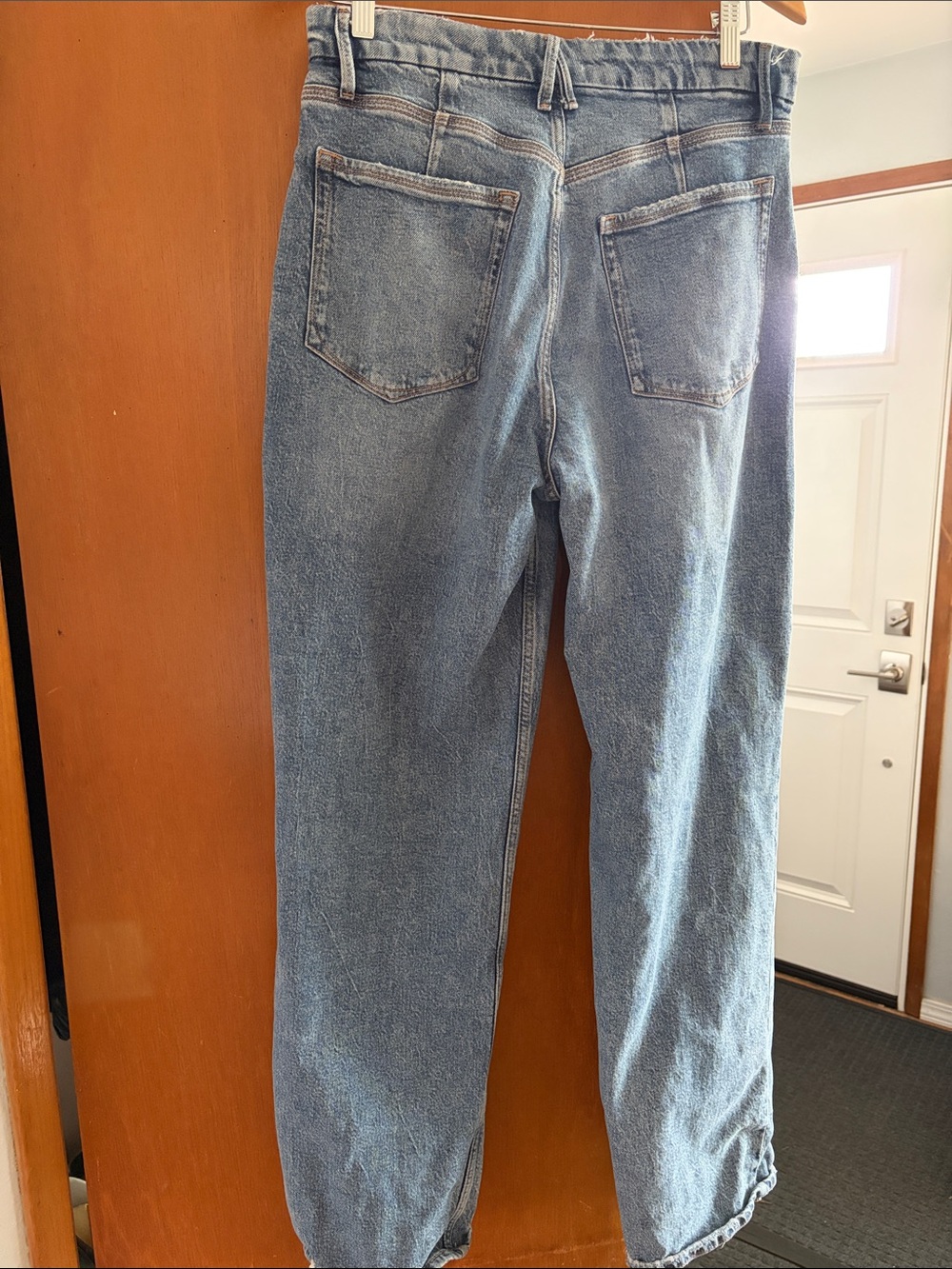 Good American 90s High Waist Straight Leg Jeans - Picture 5 of 9